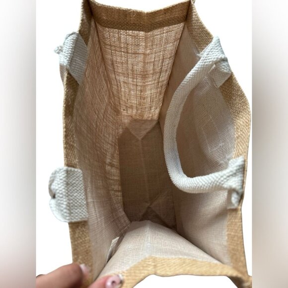 Handmade Jute Tote Bag With Desert Scene Design Durable & Eco-Friendly - Picture 4 of 6